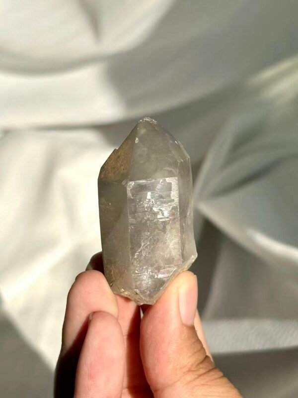 Himalayan Mini Single Crystal: Gray Hidden Mountain Pattern with Rainbow Sheen  13D