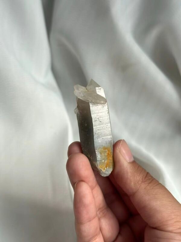 Gray Phantom Himalayan Small Single Crystal  13F