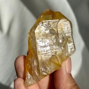 Rainbow-Sheen Golden Himalayan Crystal 12G