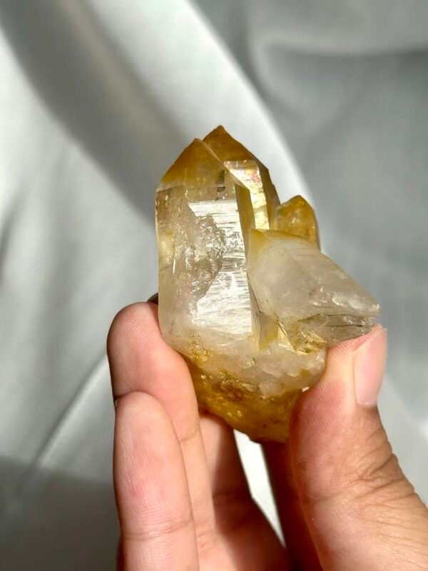Rainbow-Sheen Golden Himalayan Crystal 12G