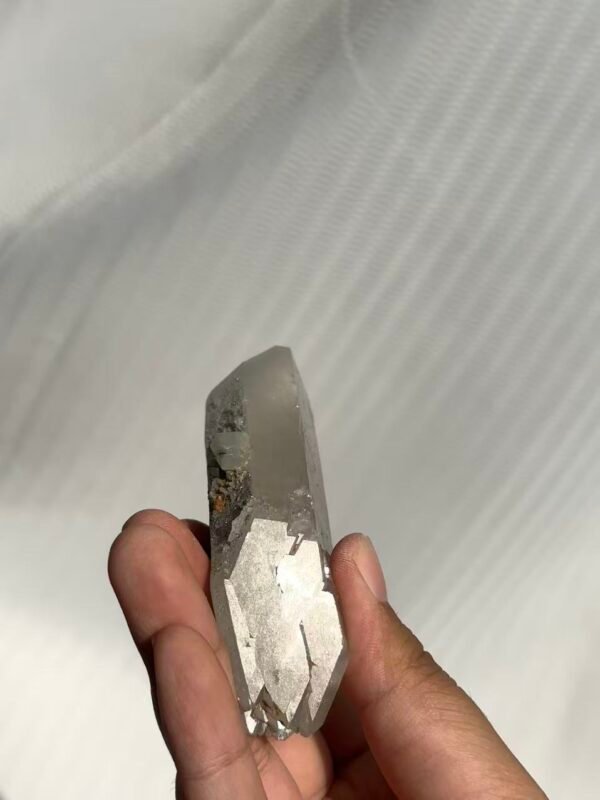 Silver fine flash special mineral leather double-pointed Himalayan crystal hand grip  10I