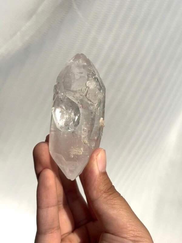 White and fat Himalayan double-pointed hand grip   10J