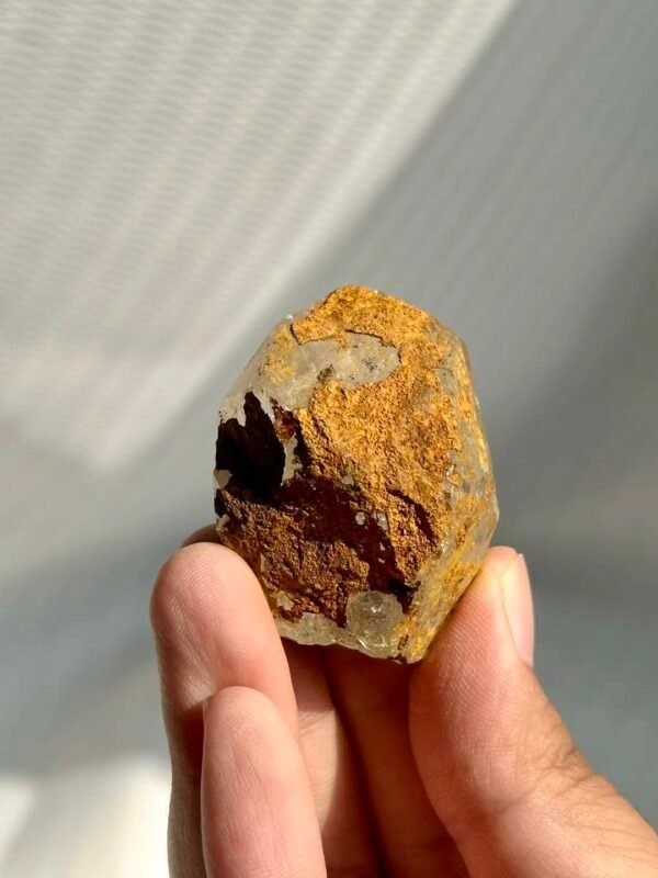 Tibetan Himalayan Small Single Crystal with Brown Ore Rind  14G