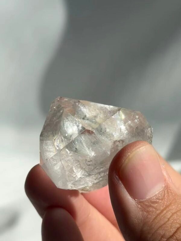 Twin Clear Himalayan Crystal  16L